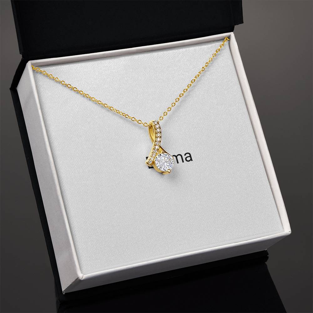 Gold Alluring Beauty crystal pendant necklace