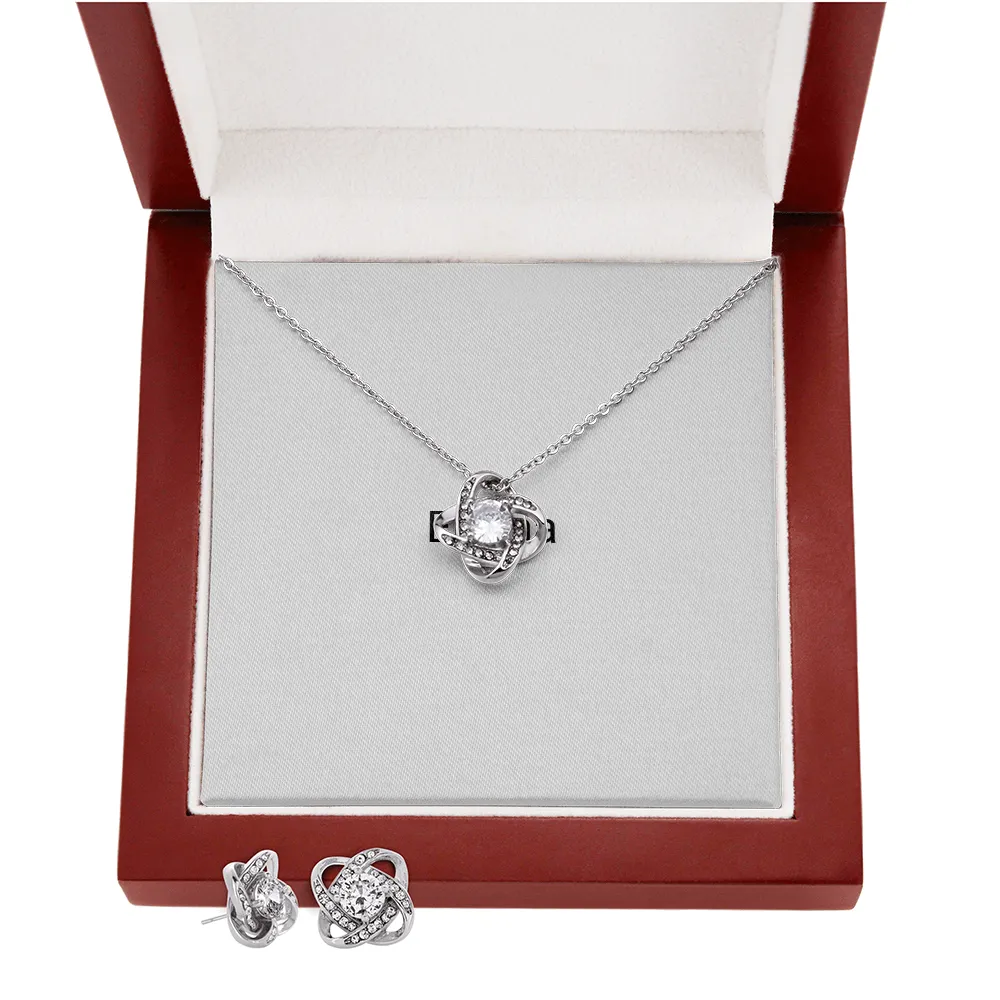 Personalized Anniversary Gift Ideas for Her